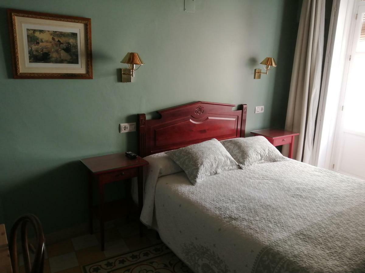 Pension Espana Cadiz Bagian luar foto